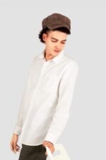 Men Solid White Regular Fit Shirt - Image 2