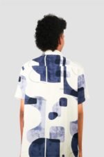 Men Slim Fit Opaque Printed Casual Shirt - Image 2