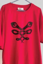 Trendy Red Oversized Tee with Bold Snake Graphic Print Design - Image 4
